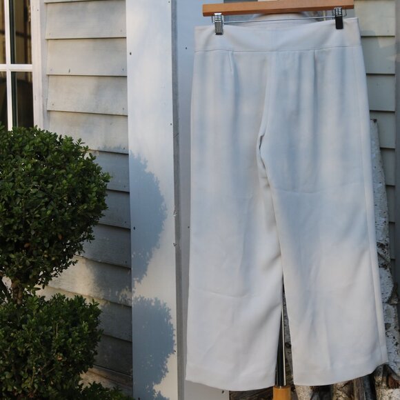 Yansi Fugel Stone Wide Double Button Tab Waistband Cropped Wide Leg Pants Sz 4 - Picture 3 of 5